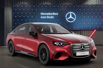 C 400 4MATIC Pakiet Premium Linia AMG dach panoramiczny KEYLESS-GO