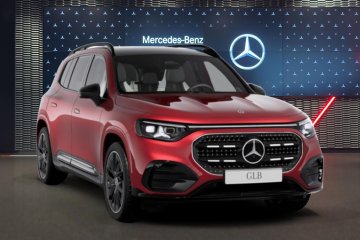 GLB 200 dach panoramiczny Linia AMG  Pakiet Premium Plus Kamera 360°