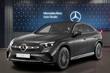 Mercedes Benz 200 4MATIC  AMG Premium Dach panoramiczny hak holowniczy