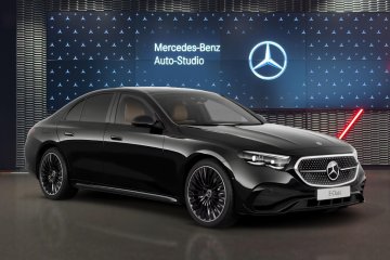 E 220 d 4MATIC dach panoramiczny AMG Line Night kamera 360° night