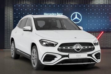 GLA 200 Pakiet AMG Advanced Plus Kamera 360° KEYLESS-GO Apple CarPlay